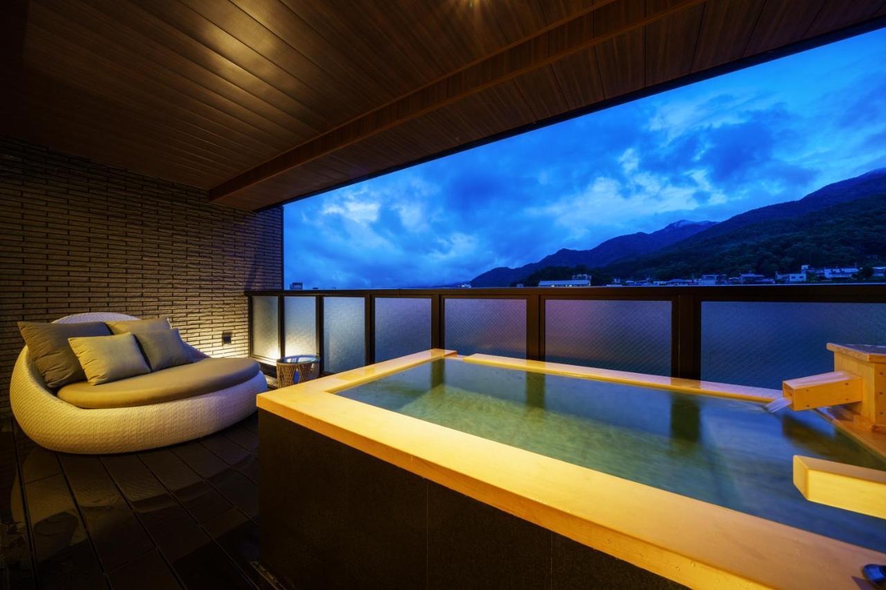 Hotel Aburaya Tousen Jamanouči Exteriér fotografie