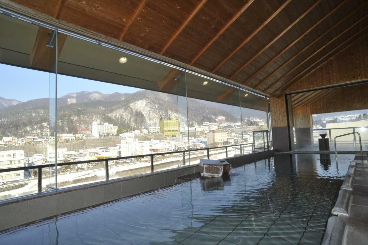 Hotel Aburaya Tousen Jamanouči Exteriér fotografie