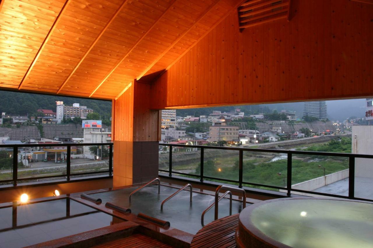 Hotel Aburaya Tousen Jamanouči Exteriér fotografie